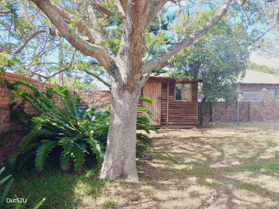 4 Bedroom Property for Sale in Fraaiuitsig Western Cape